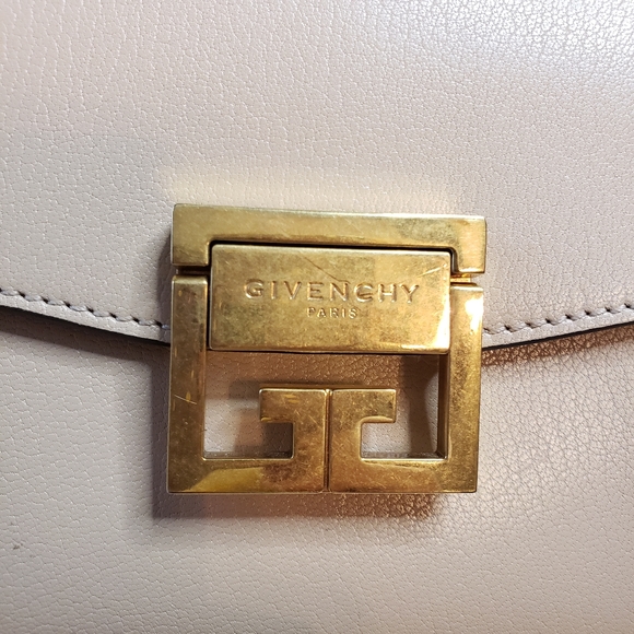 Givenchy Beige Crossbody Bag - Picture 13 of 16